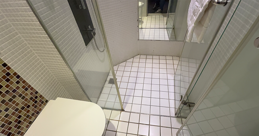 202411-Taipei-YiSuHotel-TaipeiNingxia-17-bathroom-1-211124