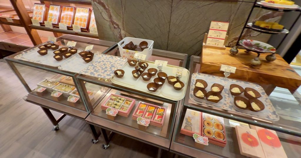 202411-AroundAsia-Taipei-76-TaipeiLeechi-3-120215