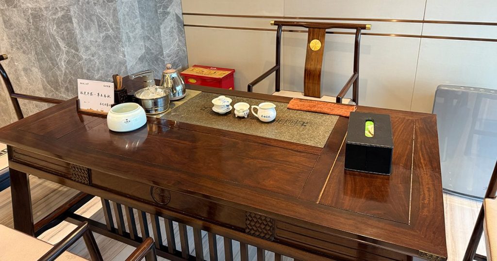 202411-AroundAsia-XiamenAir-FOC-TSA-12-xiamenAirLounge-5-165936