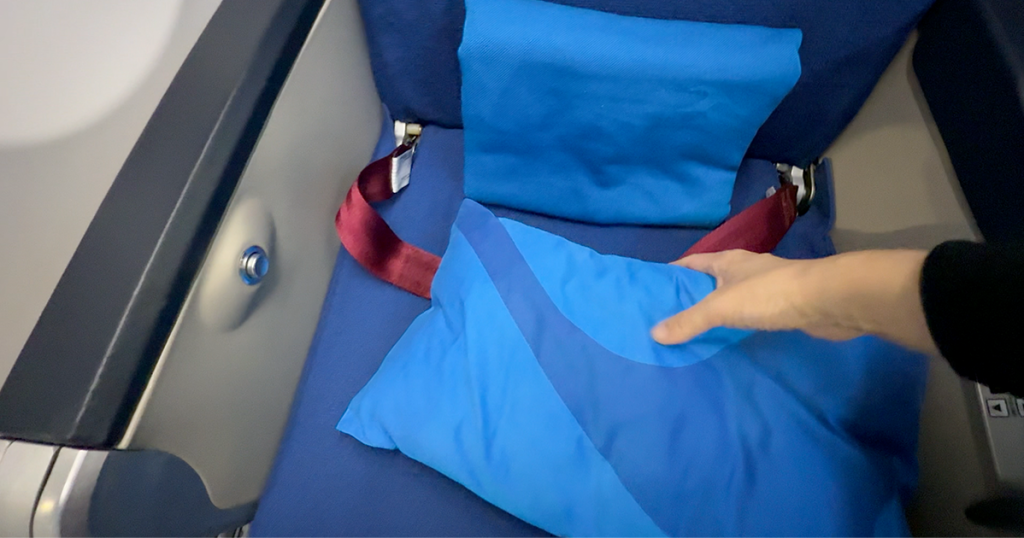 202411-AroundAsia-XiamenAir-FOC-TSA-32-Business-amenity-4-175224